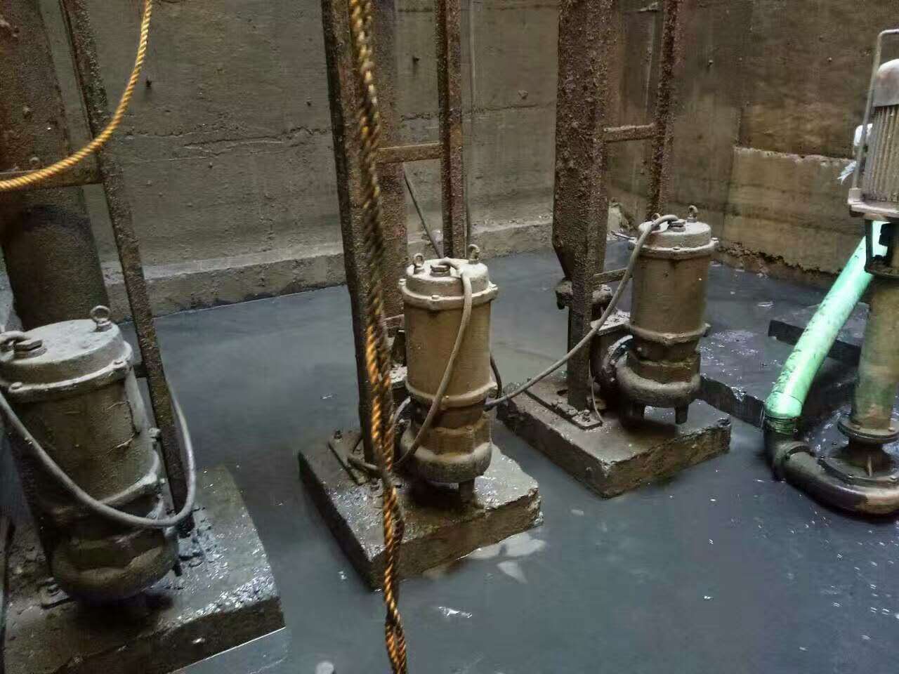 瑞安污水池清理